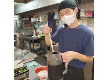 徳島ラーメン 麺王 マルナカ春日店 初バイトの方も大歓迎！
短時間OKなので、無理ないペースで働けます◎
慣れたら勤務時間を増やす などもOK♪
