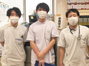 医療法人仁和会　和田病院 こちらが看護助手のスタッフたち♪
女性スタッフも活躍中です◎