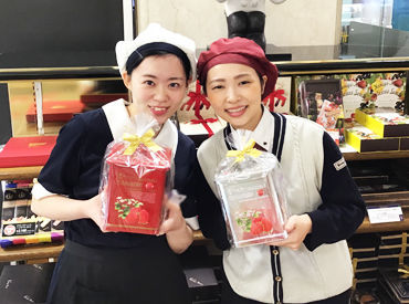 ケーニヒスクローネ　手づくりスイーツ館 ★神戸を代表する洋菓子店では…
ファミリー層やお子さんも多く来店し、
いろんな方と交流できるのが楽しいお店です♪