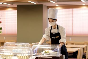 ＼勤務開始日の相談OK／
シフト調整もバッチリ！無理なく続けられる♪大街道駅より徒歩3分圏内にありながら車通勤もOK！
