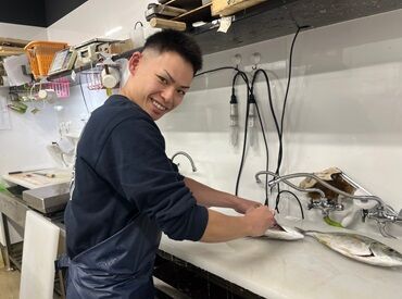 株式会社山定商店 20～30代のSTAFFさん活躍中◎
早朝～朝のみだから、
午後は時間をたっぷり有効活用できるメリットも♪
正社員登用もございます◎