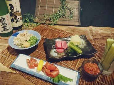 ラーメン/からあげ/お造りetc…
まかないはMENUから選べます★
お好きなものをお腹いっぱい食べてください♪+゜