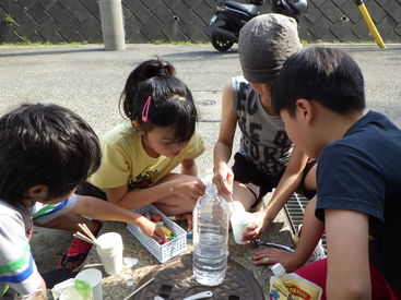 特定非営利活動法人よこすか学童保育の会（勤務地：横須賀市エリア） 必要なのは"子どもが好き！"その気持ちだけ♪いままでの経験などは問いません!!放課後をかけがえのない時間にするお手伝い◎