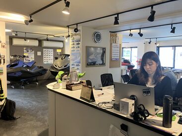 ↑写真に写っている水上バイクなどを取り扱っている会社です！