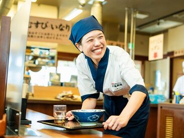 丸亀製麺 フェアモール福井店［111442］ 本場讃岐の臨場感が味わえる☆お客さまのワクワクした顔もカウンターからよく見えて楽しいですよ