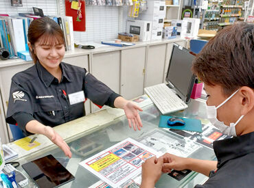 オートバックス ニューマチナト店 「車の知識”ゼロ”」～「車が大好き」
まで、どんなレベルの方でも大歓迎！
学生さんや未経験から始めた方も多数◎