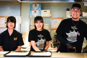SHOGUN BURGER　秋葉原店 オシャレ店内×絶品ハンバーガーで
お客様をおもてなし♪
まかないも自慢の美味しさです！！
