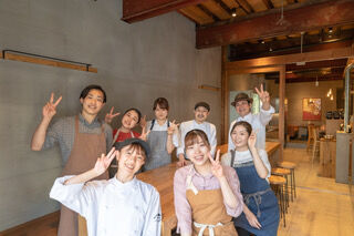 山本のハンバーグ 渋谷食堂 ランチ募集強化の今がチャンス！
未経験・初バイトも大歓迎♪