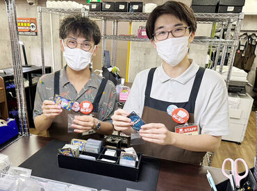 オレタン 福岡天神店 ★ 大学生・フリーター活躍中 ★
お客さまやスタッフ同士でお話も楽しい♪
和気あいあいとしていて働きやすさも"◎"