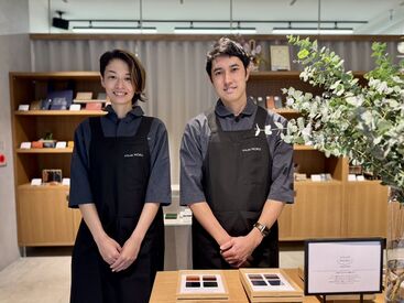 ATELIER MOKU 溝の口本店　※2024年11月1日リニューアルオープン ＼オープニングスタッフ大募集／
駅チカ店舗で通いやすさ抜群★
革小物が好きな方には堪らない職場です♪