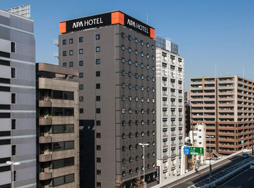 アパホテル（APA HOTEL）〈上野駅北〉 ＼スキマ時間を有効活用／
高時給だから効率よく稼げる！
昇給/社保完備/正社員登用
…大手ならではの高待遇◎
