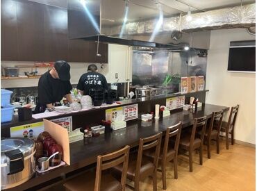 クリーミーな家系ラーメンが話題＆人気♪
＜＜土日だけの出勤もOK！＞＞
扶養内・Wワークも歓迎です◎
※写真は既存系列店です