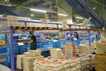 株式会社流通サービス 八潮物流営業所 食品等のピッキングなどをお任せ★
モクモク・コツコツ作業が好きな方に◎
程よく体を動かすので、飽きずに働けます♪