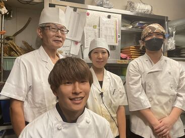 樞(くるる)　名駅店 ＜有名人のサインもたくさん…!?＞
多くの方から愛されているお店です！
ちょっとだけ知り合いに自慢できちゃうかも◎