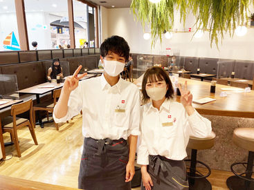 MoMoChi CAFE&DINING <日本に上陸したイタリアのカフェ>
未経験からバリスタデビューも可能です♪
コーヒーの良い香りに包まれながらお仕事できます☆