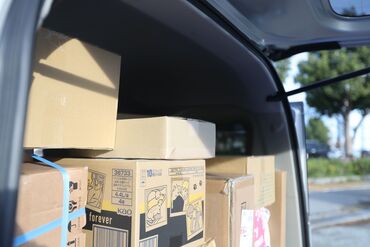 スキマ時間に車でビューン！
1日を有効活用！
みなさん未経験スタートです◎