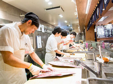 回転寿司 根室花まる ポールスター店(032) 