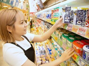 学生～シニアまで幅広い層のスタッフが活躍中!!気の合う仲間にも出会えるはず♪