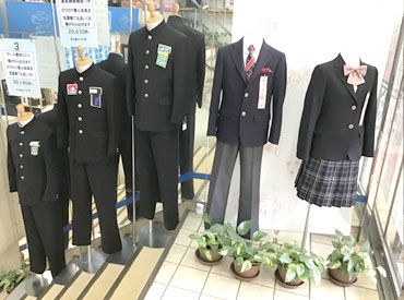 学生服のハトヤ ワクワクドキドキな新学校生活…♪
そんな学生生活に欠かせない制服採寸のお仕事です♪