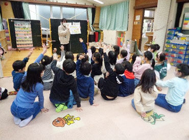 京都市今熊野児童館 18:30には勤務終了♪
ご家庭の都合に合わせて勤務時間を調整することも可能です◎
