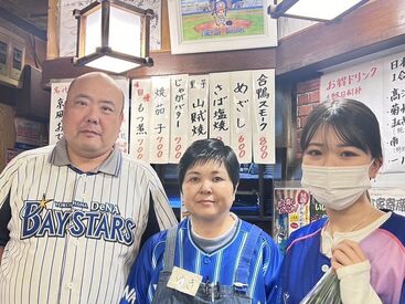 はな家 ＼オシャレ自由／美味しい香りが漂うカウンター♪お客様との距離感が近いのも魅力です◎