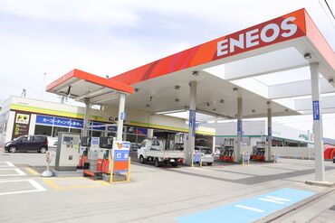 ENEOS Dr.Driveセルフ佐久インター店 20～40代が活躍中！女性スタッフも活躍◎。*
地域の知り合いが増えるのもバイトの楽しさの一つですよね♪