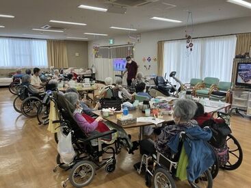 医療法人真愛会　住宅型有料老人ホーム サンライズいさ ＼介護の知識ゼロでもOK！／
『運動が好きだから待遇に惹かれて…』
『定年後の収入がほしい』など応募理由は何でもOKです