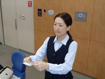 神奈川歯科大学附属　横浜クリニック 制服が2023年から新しくなりました♪
