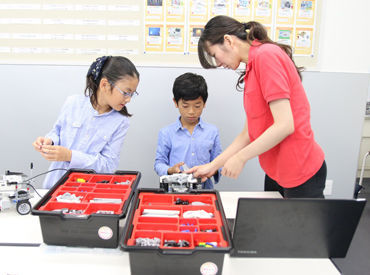 栄光ロボットアカデミー 東京スカイツリータウン校(講師) 子どもたちの発想は無限大！
大人顔負けのロボットを創り上げます♪