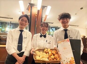 サンマルク京都伏見店 お得な割引あり！
パンが好きな方、特に必見です！
美味しいパンを特別価格で
購入することができます！