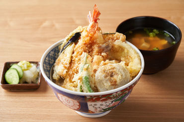 駒込天丼 調理未経験の方も大歓迎！
天ぷらづくりを極められます☆
イチからお店をつくりましょう◎