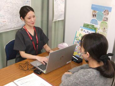 三重北医療センター 菰野厚生病院 ＼正社員登用制度あり／
長期で腰を据えて働きたい方には、
社員になるチャンスもご用意しています◎