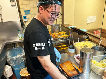 ＼ほぼ盛付けのみ／
ふだん料理や水仕事をしない方でも大丈夫！
麺をゆでるのもお皿を洗うのも、
専用の機械がやってくれます◎