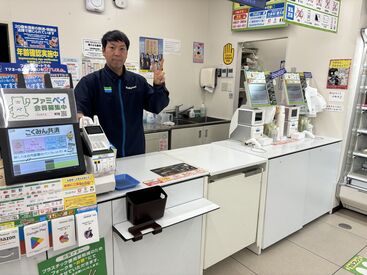 私が店長です！趣味はテニス♪
一緒にオープニングスタッフとして
盛り上げてくれる仲間を募集します☆