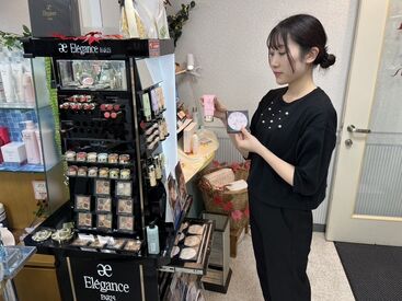 一人一人の接客を大切にするお店だからこそ常連さんに愛されるお店になりました♪コスメの話で盛り上がれるのも楽しみのひとつ！