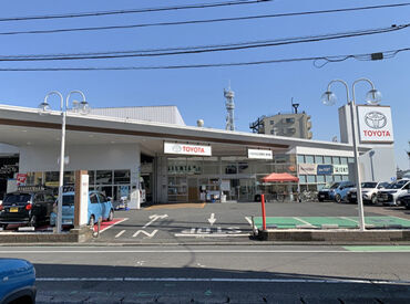 トヨタＳ&Ｄ西東京株式会社　東青梅店 専用の用具があるので…
⇒手作業は少なめでほどよい運動に◎
働くうちに洗車のコツも身につきます！