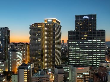 アパホテル＆リゾート（APA HOTEL）〈大阪なんば駅前タワー〉 ＼スキマ時間を有効活用／
高時給だから効率よく稼げる！
昇給/社保完備/正社員登用
…大手ならではの高待遇◎